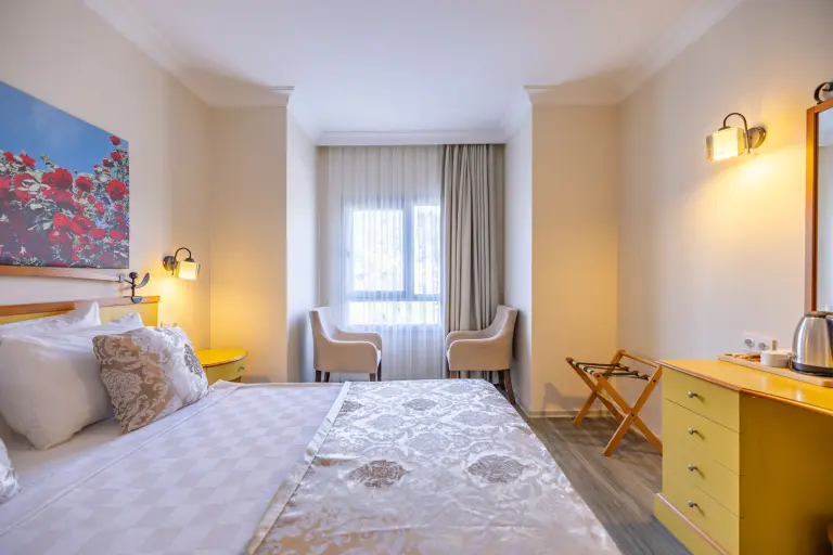 Standart Deniz Manzaralı Oda